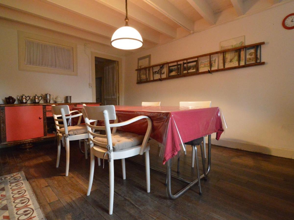 Spacious Holiday Home Near The Forest Barricourt Esterno foto